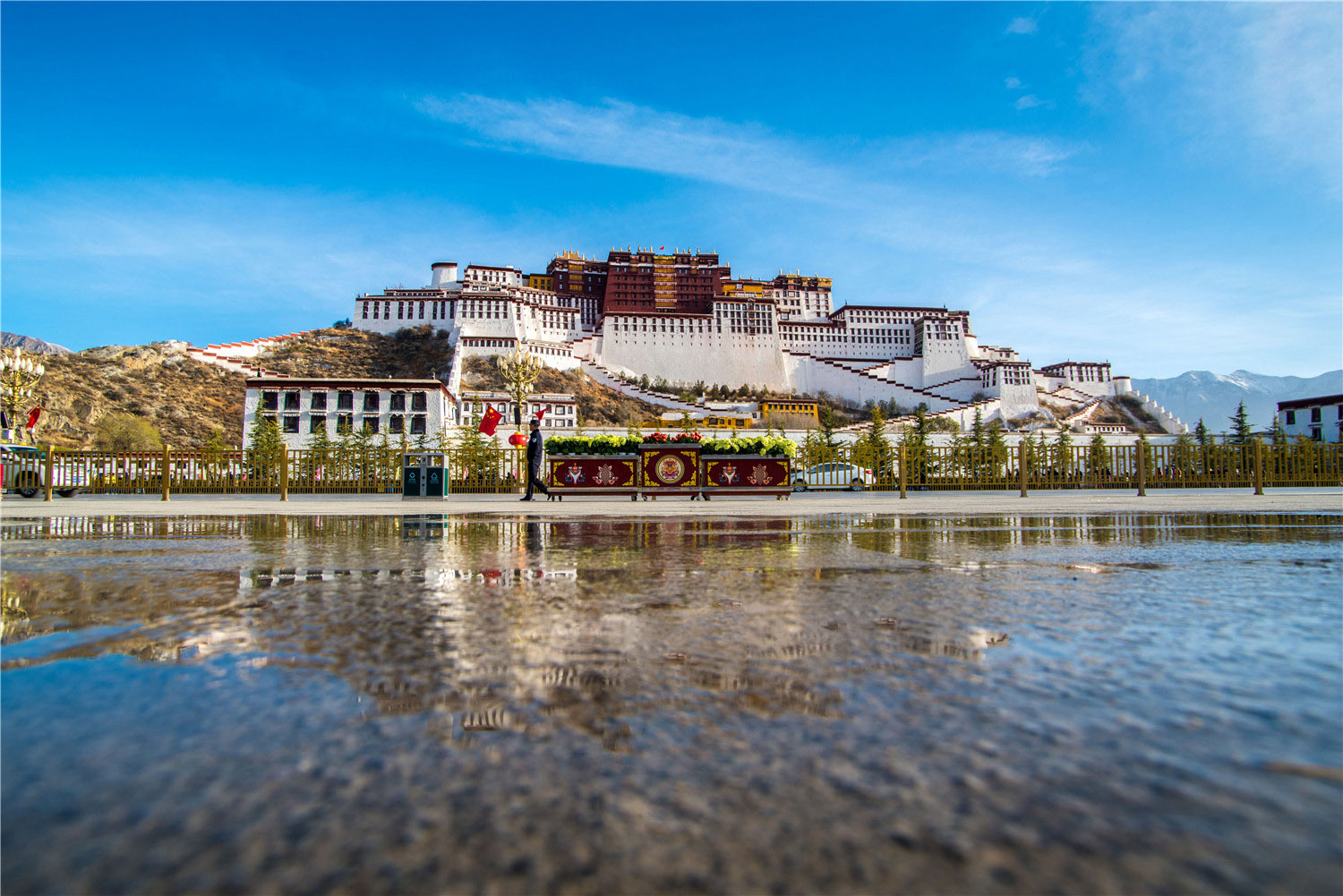 西藏跟团游