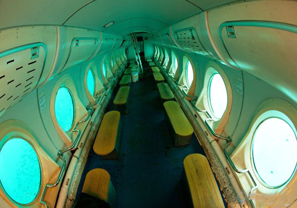 塞班岛潜水艇观光(美人鱼号)