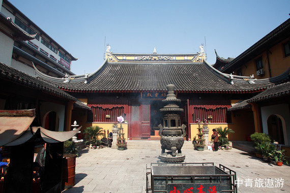 华东：安心系列—上海世博国家馆/南京中山陵/杭州西湖/苏州狮子林/无锡灵山大佛双飞5日（门票全含）