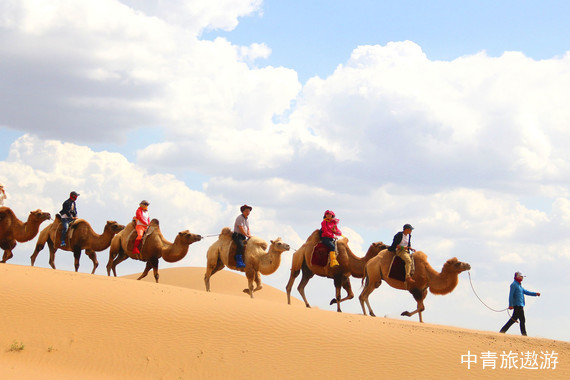 【内蒙古】呼和浩特双动4日游【1晚蒙古包住宿|辉腾锡勒草原|乌兰哈达火山|响沙湾沙漠】