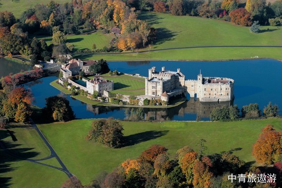 【英国】英国一地大全景13/14天【苏格兰高地|英格兰庄园|天空岛|巨石阵|丘吉尔庄园|大英博物馆|双城堡|水上伯顿|拜伯里|沿海景观列车】