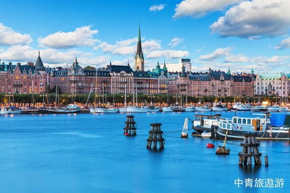 【北欧】瑞典+挪威+芬兰+丹麦+北极圈深度12日【极地列车+拜访圣诞老师+邂逅极光+维格兰雕刻公园+西贝柳斯公园+市政厅广场】