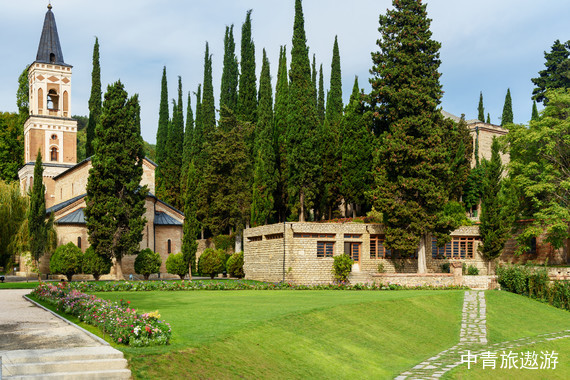 【欧洲】格鲁吉亚世遗风采与红酒起源探索之旅7日【Khareba 酒庄|姆茨赫塔古城|第比利斯编年史纪念碑|马尔特维利峡谷漂流|斯大林博物馆】