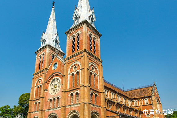 【东南亚】越南+柬埔寨+老挝8晚9日【胡志明｜美托｜暹粒｜吴哥窟｜琅勃拉邦｜万象】