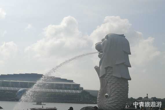 【东南亚】新加坡+马来西亚｜5晚6/7天【鱼尾狮雕公园｜波德申出海｜双峰塔｜彩虹阶梯】