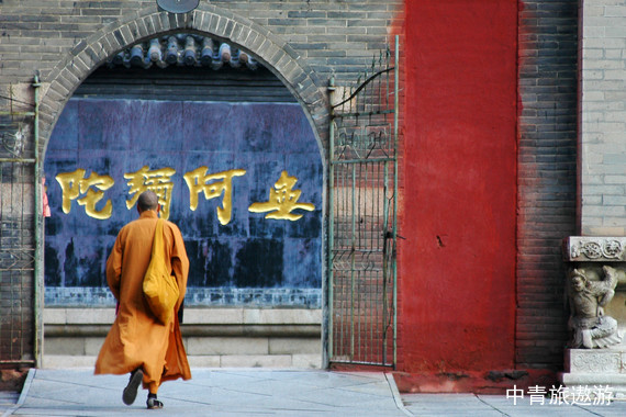 【山西】五台山+平遥古城5日游【雁门关+云冈石窟+悬空寺+恒山+木塔+五台山寺庙+王家大院+平遥古城+晋祠】