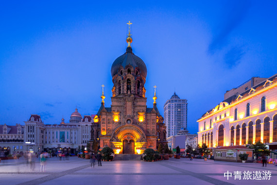 【东北】哈尔滨+亚布力+雪乡+北极村 哈尔滨双高6日【亚布力滑雪旅游度假区+中国雪乡+冰雪画廊+伏尔加庄园欧式城堡酒店+中央大街+北极村】