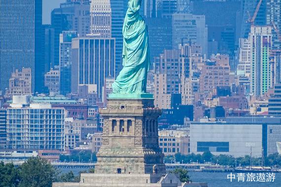 【北美洲】美国东西海岸+黄石国家公园11晚14日【拉霍亚海滩|好莱坞星光大道|大峡谷国家公园|马蹄湾|大棱镜温泉尼亚加拉瀑布】