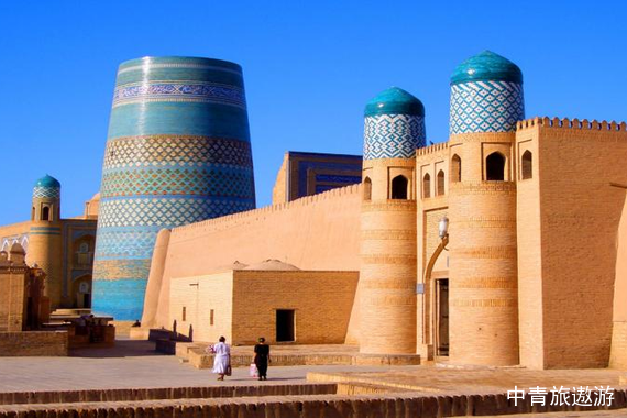 【中亚两国】哈萨克斯坦+乌兹别克斯坦10天【恰伦大峡谷丨布哈拉古城丨科克托别山丨阿拉木图丨撒马尔罕丨塔什干丨雷基斯坦广场】